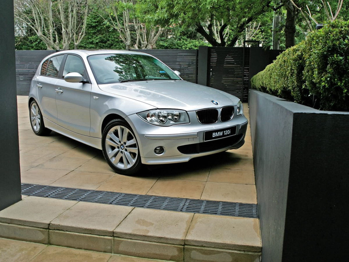 BMW 1-series 5-door фото 14961