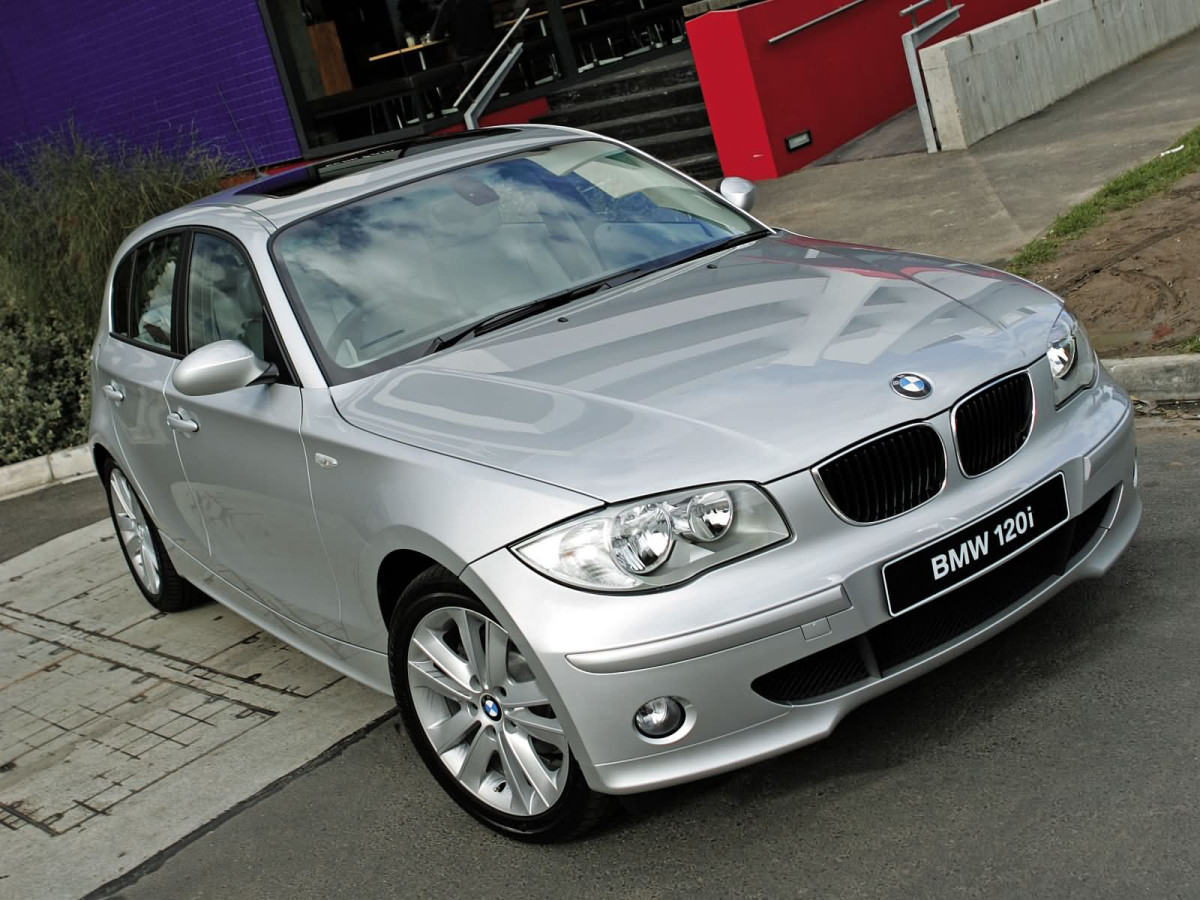 BMW 1-series 5-door фото 14969