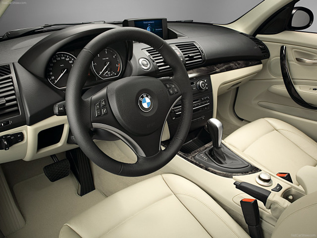 BMW 1-series 5-door фото