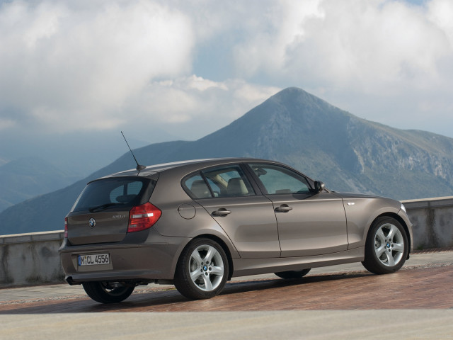 BMW 1-series 5-door фото