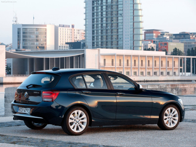 BMW 1-series 5-door фото