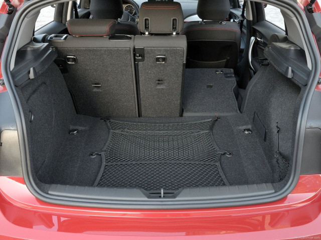 BMW 1-series 5-door фото