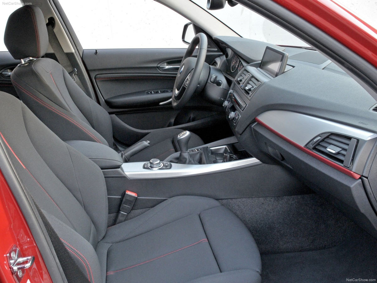 BMW 1-series 5-door фото 85630