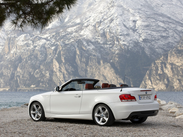 BMW 1-series Cabrio E88 фото