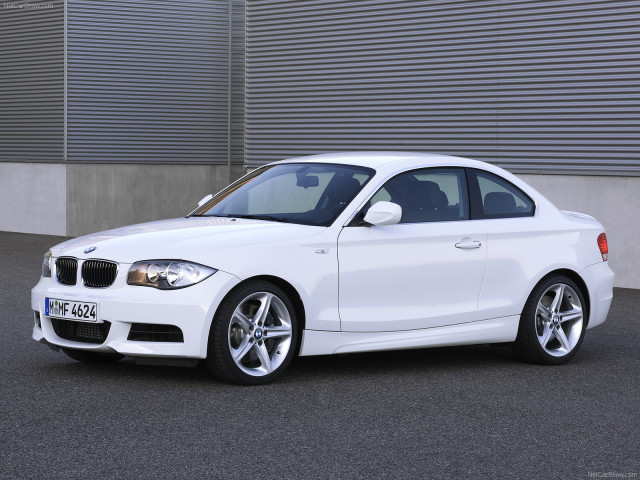 BMW 1-series Coupe E82 фото