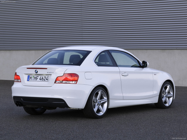 BMW 1-series Coupe E82 фото