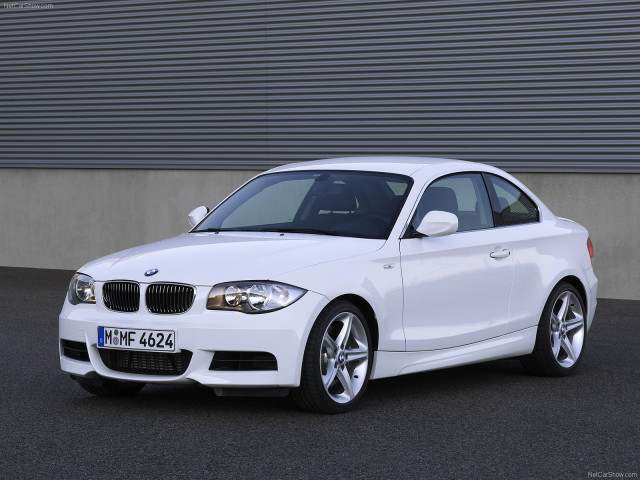 BMW 1-series Coupe E82 фото