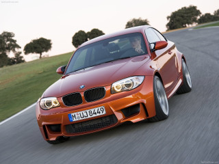 BMW 1-series M Coupe фото