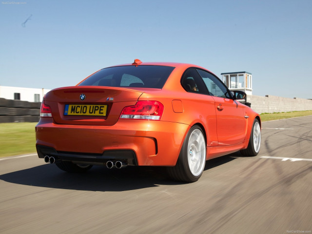 BMW 1-series M Coupe фото