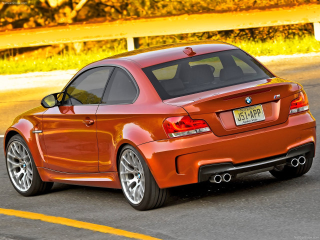 BMW 1-series M Coupe фото