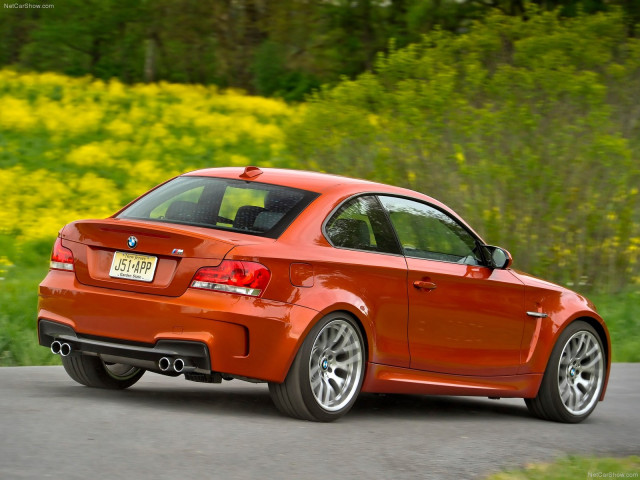 BMW 1-series M Coupe фото