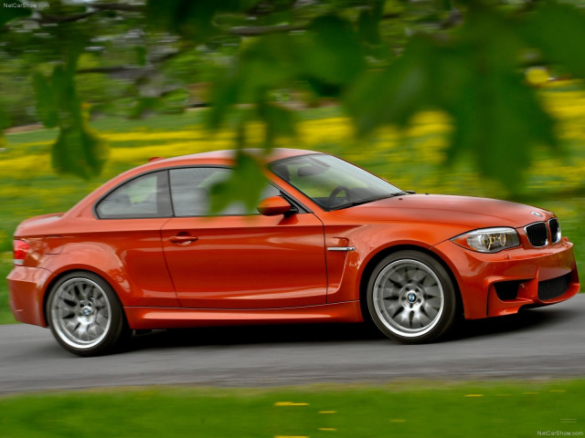 BMW 1-series M Coupe фото