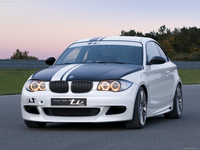 BMW 1-series tii фото