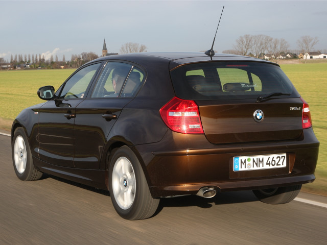 BMW 1-series фото