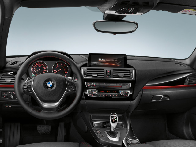 BMW 1-series фото