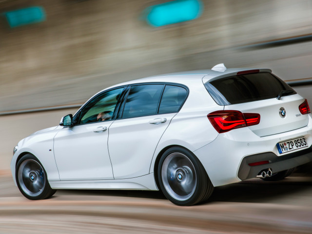 BMW 1-series фото