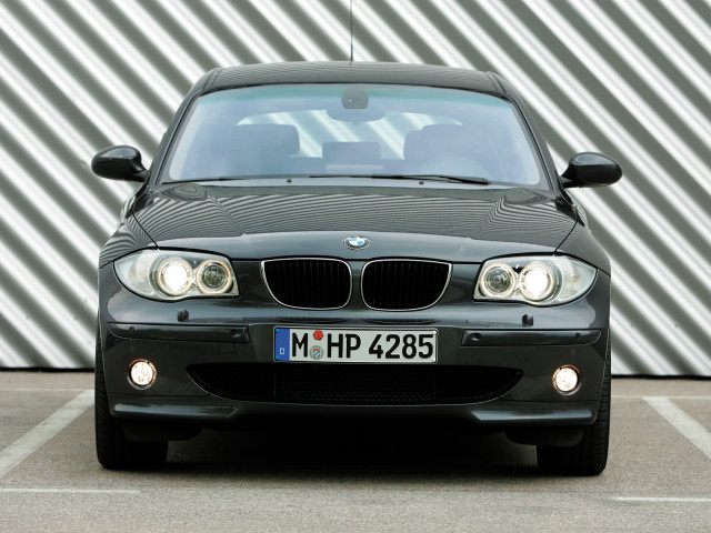 BMW 1-series фото