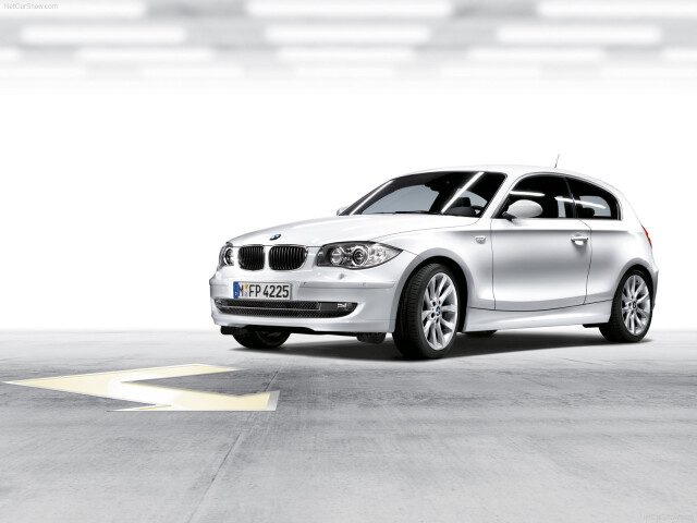 BMW 1-series фото