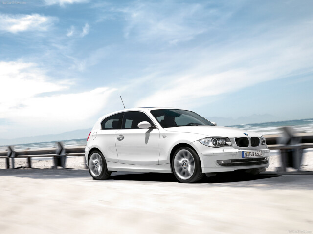 BMW 1-series фото