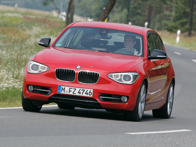 BMW 1-series фото