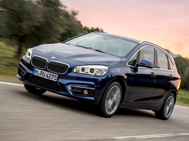 BMW 2-series Active Tourer фото