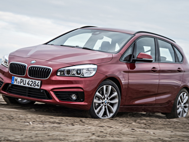 BMW 2-series Active Tourer фото