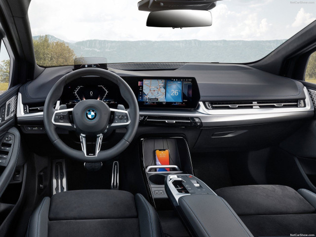 BMW 2-series Active Tourer фото