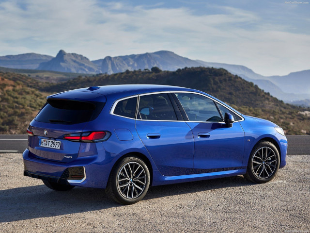 BMW 2-series Active Tourer фото