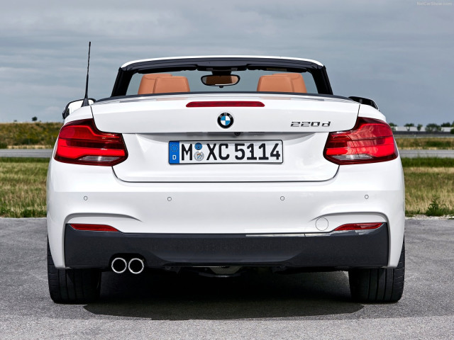 BMW 2-Series Convertible фото