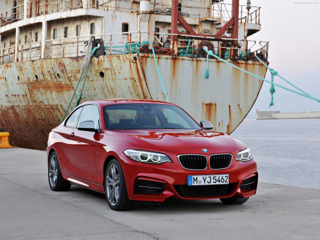 BMW 2-Series Coupe фото