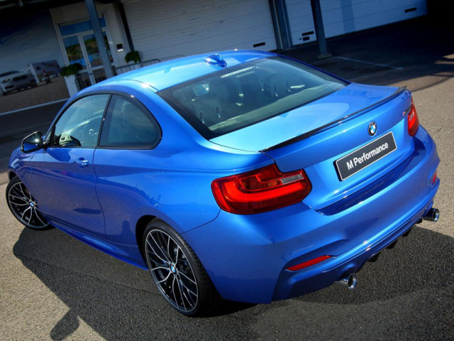 BMW 2-Series Coupe фото