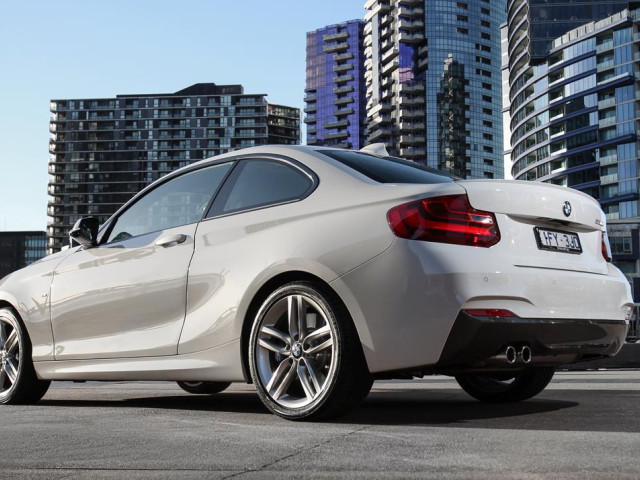 BMW 2-series фото