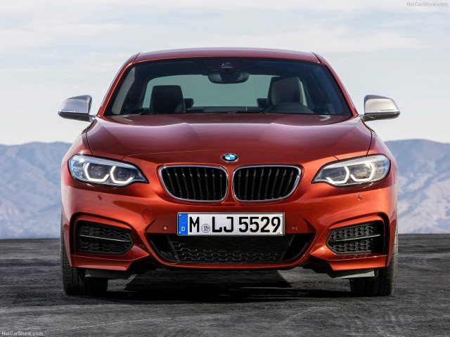 BMW 2-series фото