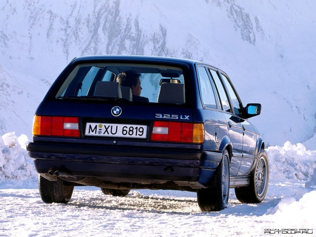 BMW 3-series E30 Touring фото