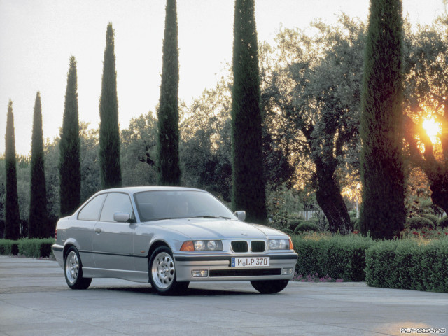 BMW 3-series E36 Coupe фото