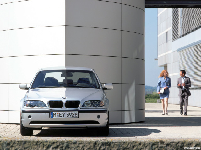 BMW 3-series E46 фото