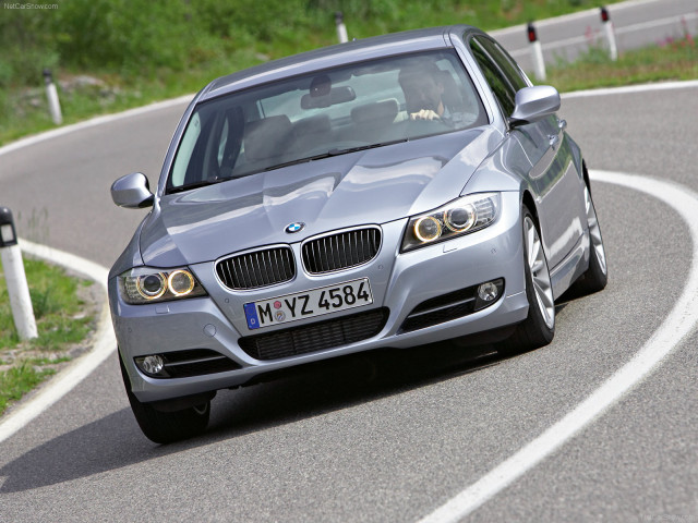 BMW 3-series E90 Sedan фото