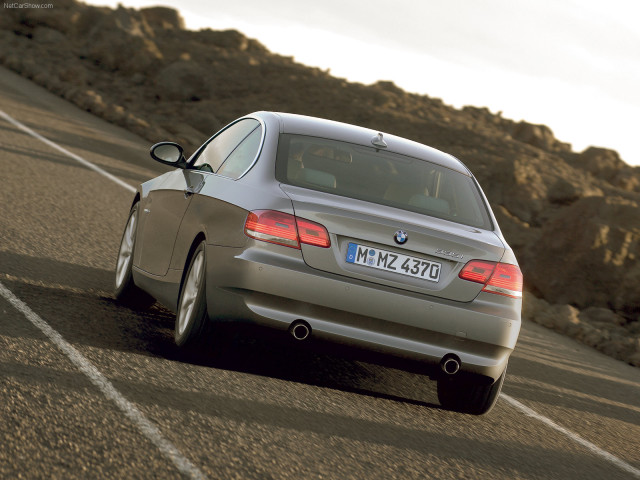 BMW 3-series E92 Coupe фото