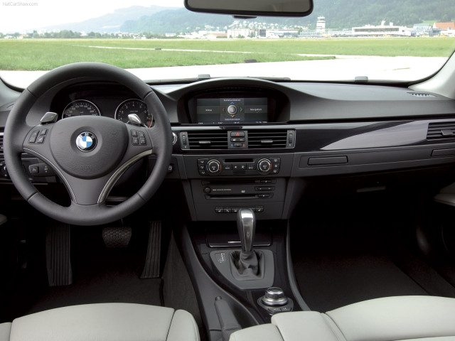 BMW 3-series E92 Coupe фото