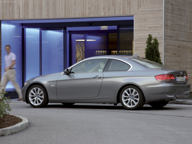 BMW 3-series E92 Coupe фото