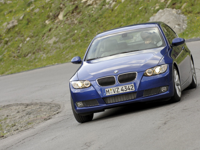 BMW 3-series E92 Coupe фото