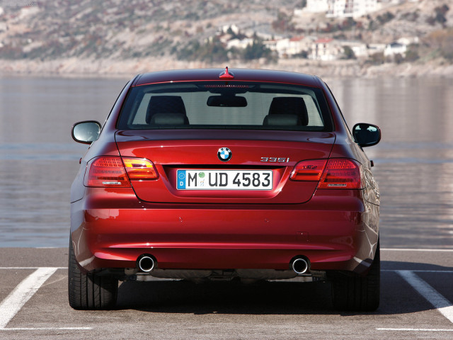 BMW 3-series E92 Coupe фото