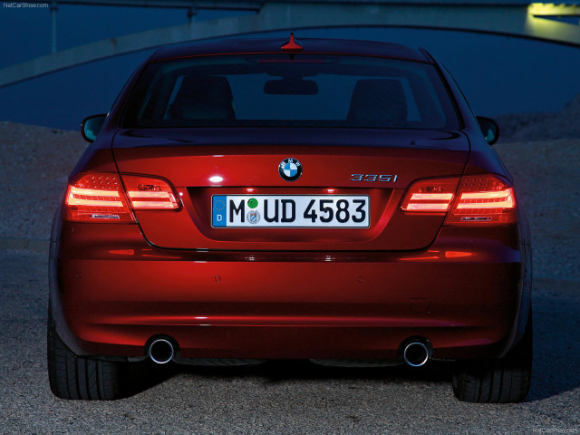 BMW 3-series E92 Coupe фото