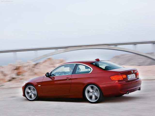 BMW 3-series E92 Coupe фото