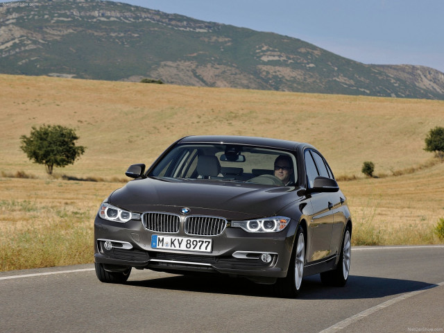 BMW 3-series F30 фото