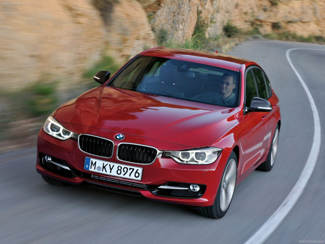 BMW 3-series F30 фото