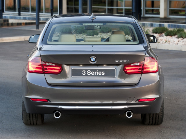 BMW 3-series F30 фото