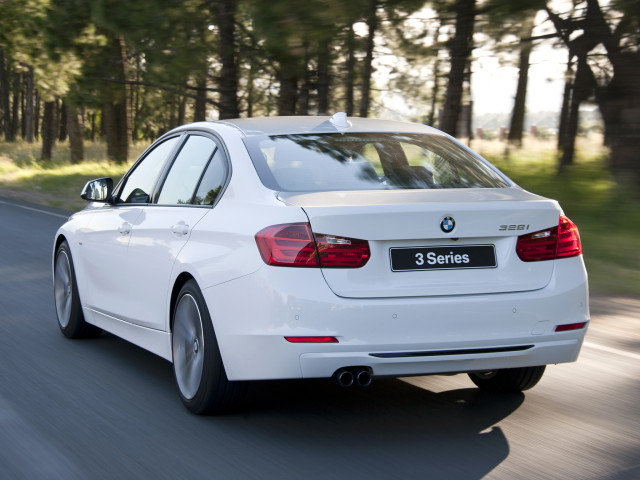 BMW 3-series F30 фото