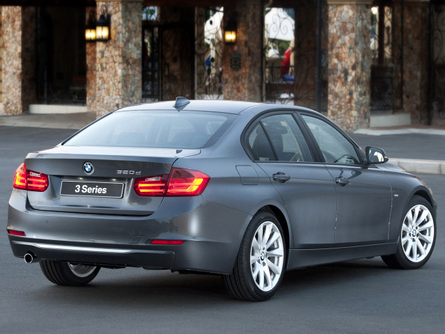 BMW 3-series F30 фото