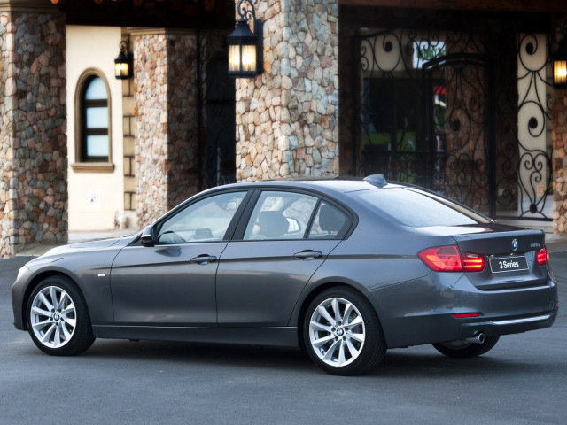 BMW 3-series F30 фото